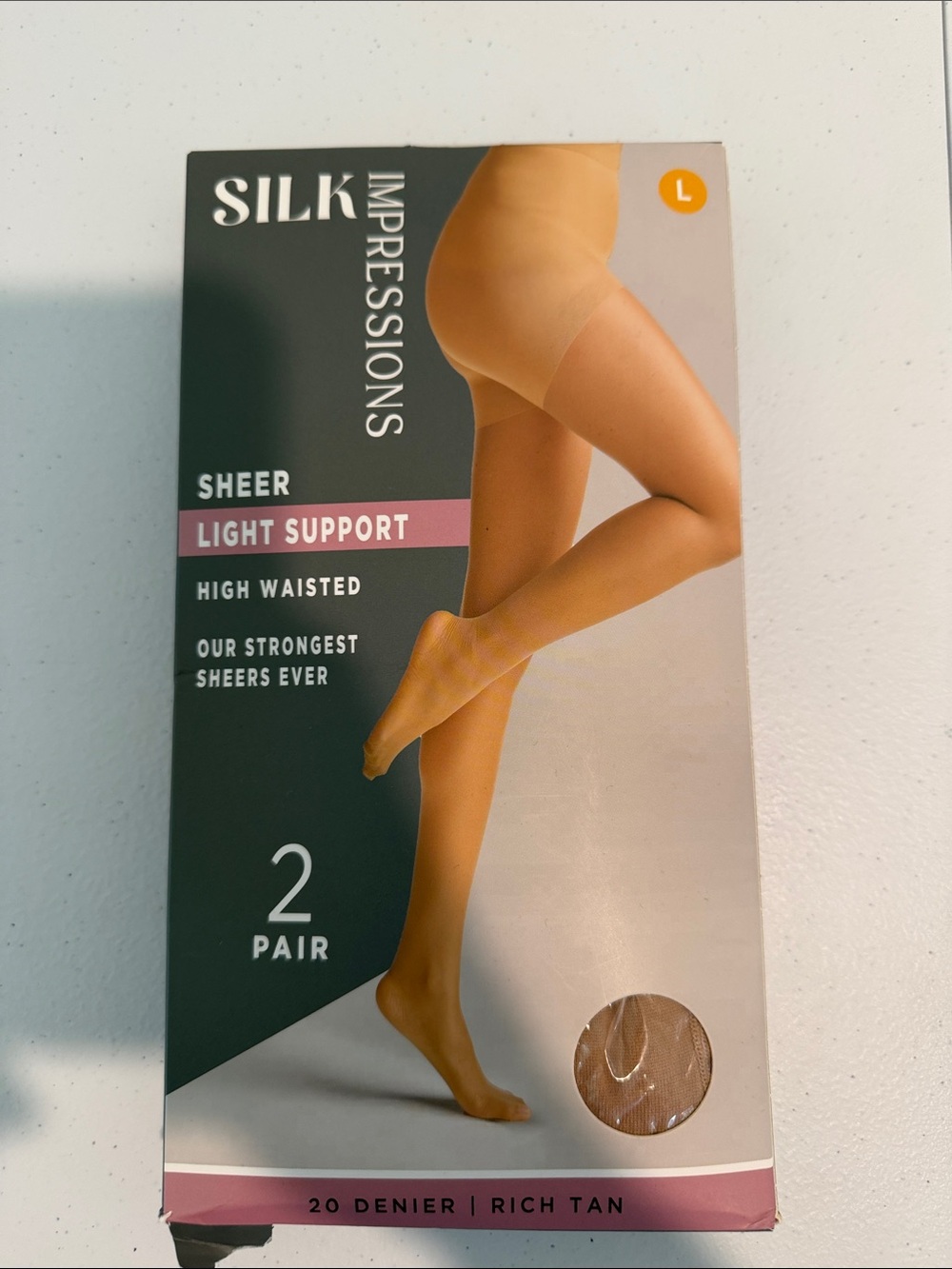 SILK IMPRESSIONS Sheer Light Support Pantyhose Stockings size large